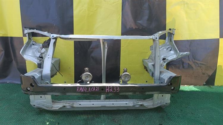 Рамка радиатора Тойота РАВ 4 в Тобольске 103307