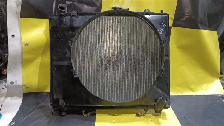 Радиатор основной Мицубиси Паджеро в Тобольске 105075