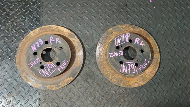 Тормозной диск Тойота Приус в Тобольске 107938