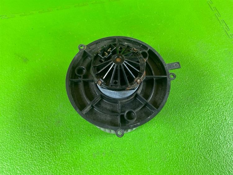 Мотор печки Тойота Териос Кид в Тобольске 113143