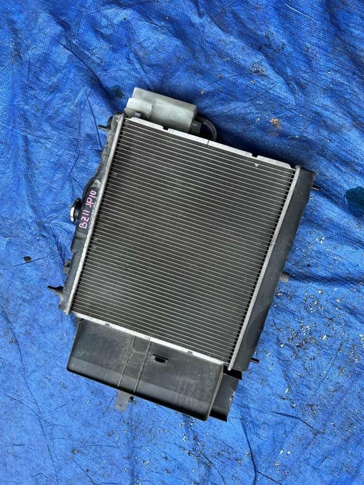 Радиатор основной Ниссан Куб в Тобольске 240802