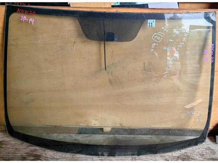 Лобовое стекло Тойота Приус в Тобольске 249558