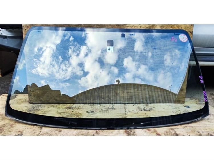 Лобовое стекло Тойота Саксид в Тобольске 255800