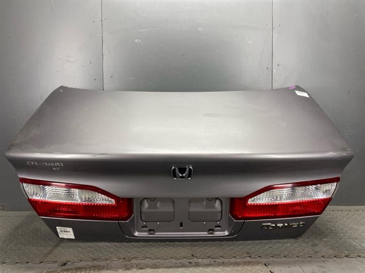 Крышка багажника Хонда Торнео в Тобольске 468390