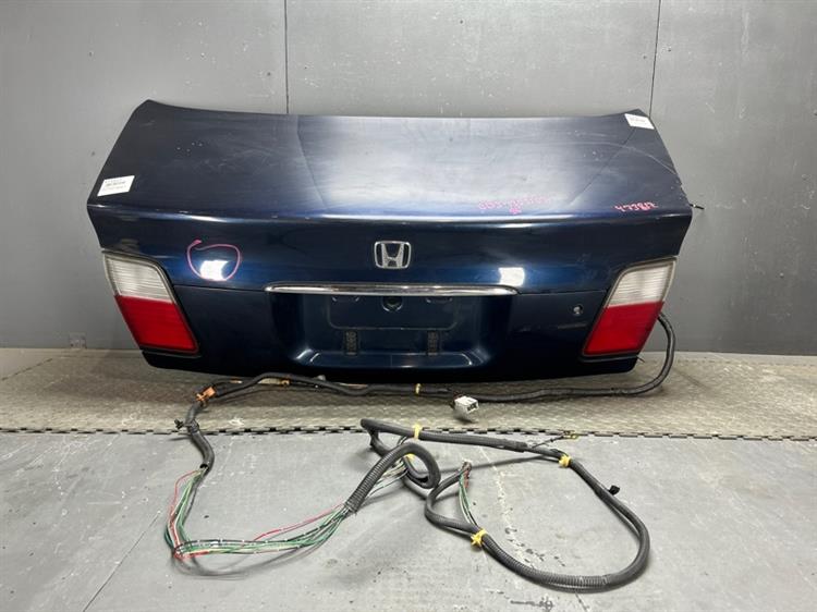 Крышка багажника Хонда Аккорд в Тобольске 473817