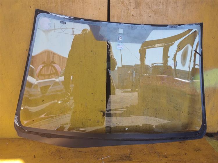 Лобовое стекло Тойота Аллион в Тобольске 47998