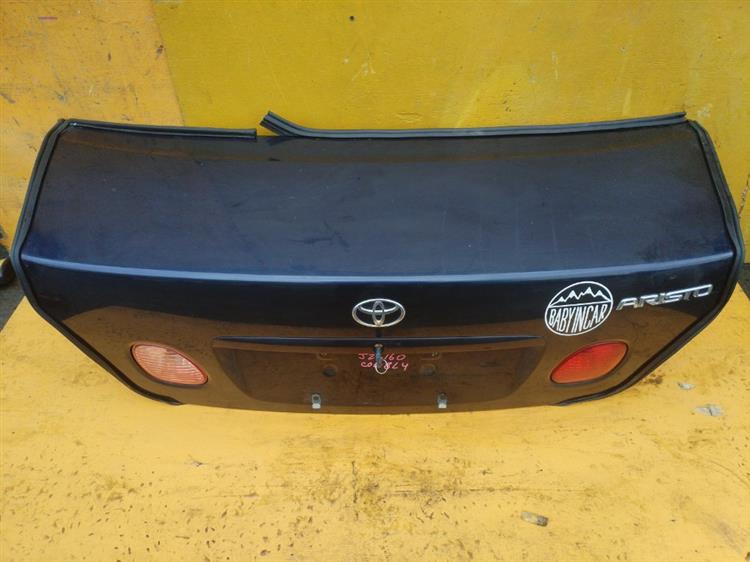 Крышка багажника Тойота Ариста в Тобольске 555331