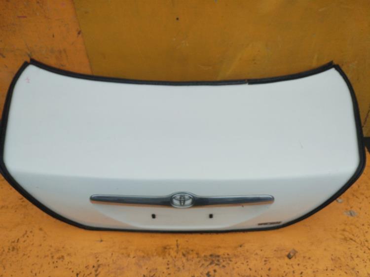 Крышка багажника Тойота Марк 2 в Тобольске 555391
