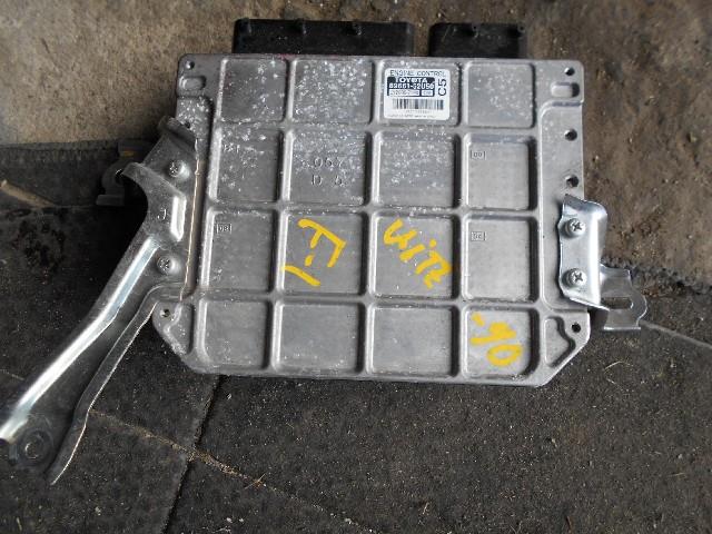 Блок управления ДВС Тойота Витц в Тобольске 695662