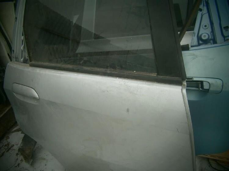 Дверь Хонда Фит в Тобольске 76335